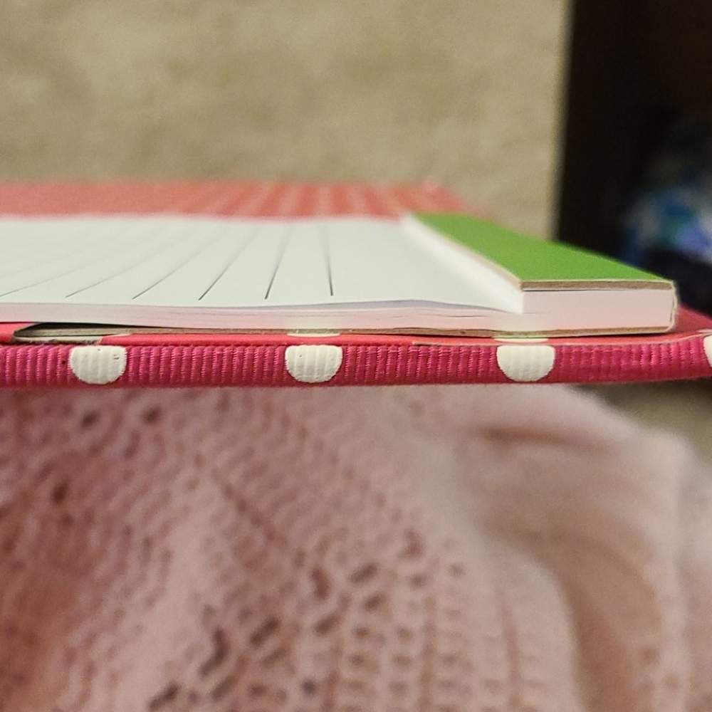 "G" Notepad Portfolio - Picture 5 of 6